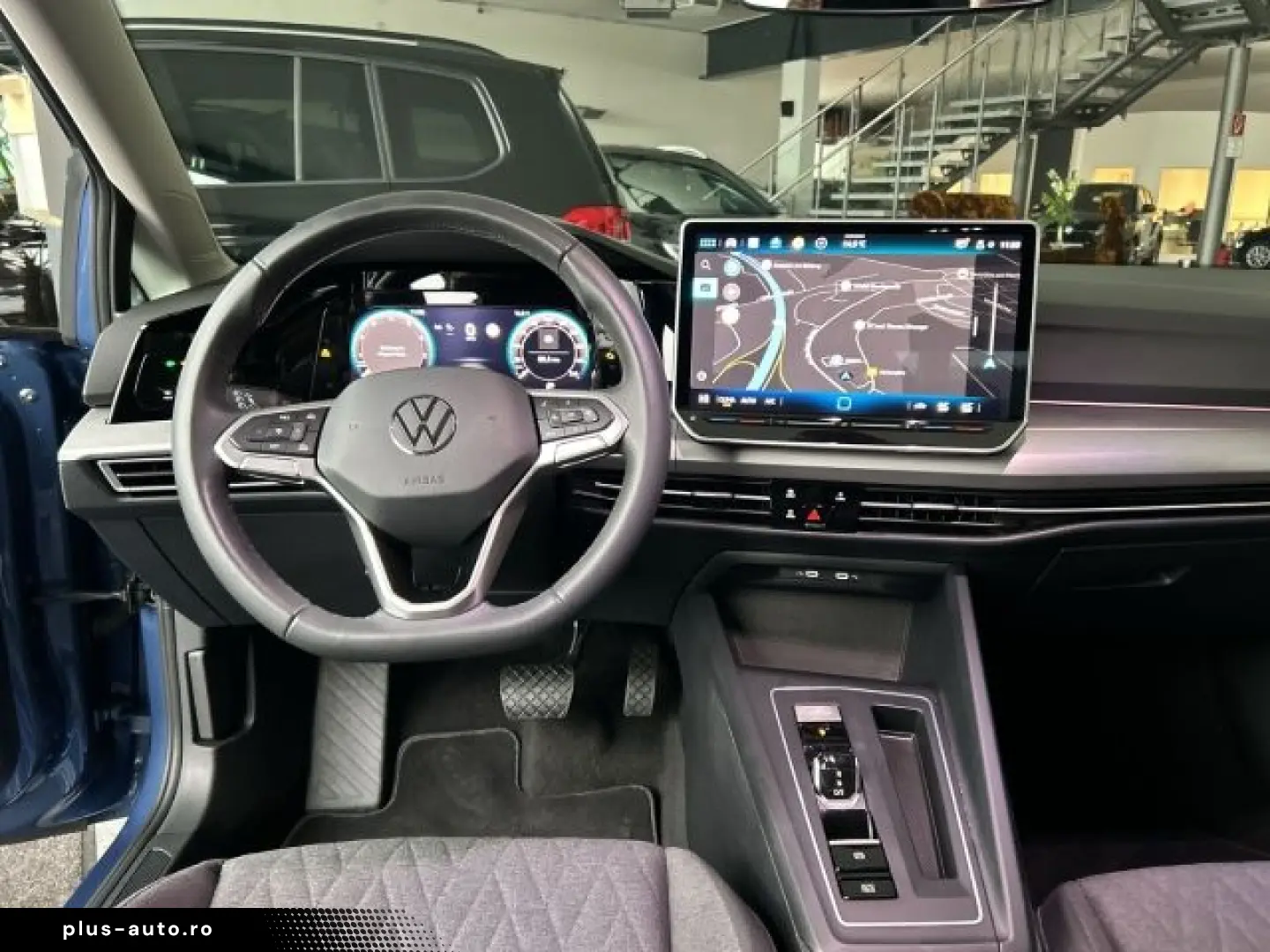 VW Golf VIII 1.5 eTSI Life DSG LED Navi