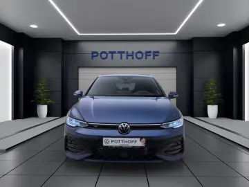 VW Golf 1.5 eTSI DSG R-LINE KAMERA NAVI ACC HuD