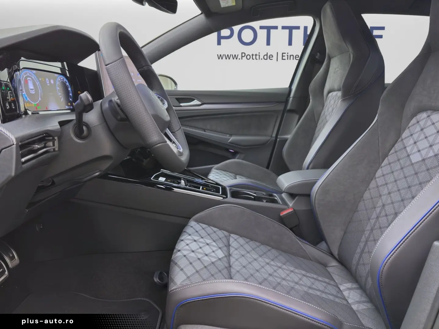 VW Golf 1.5 eTSI DSG R-LINE KAMERA NAVI ACC HuD