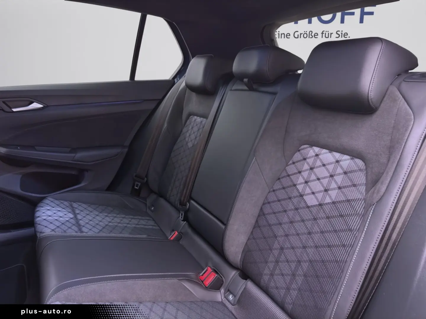 VW Golf 1.5 eTSI DSG R-LINE KAMERA NAVI ACC HuD