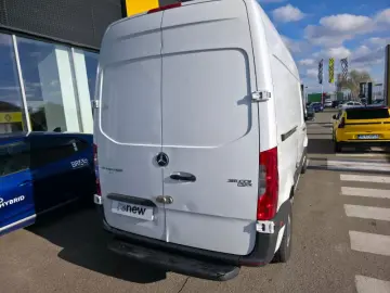 MERCEDES SPRINTER 214 CDI FWD MWB
