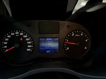 MERCEDES SPRINTER 214 CDI FWD MWB