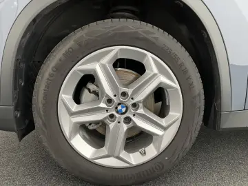 BMW X1 xDrive20d XDRIVE 20d AHK ADAP.LED HEAD-UP PAR