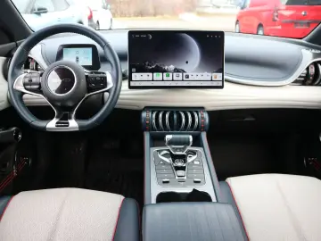 BYD ATTO 3 60kWh Design Panoramadach Leder LED CCS