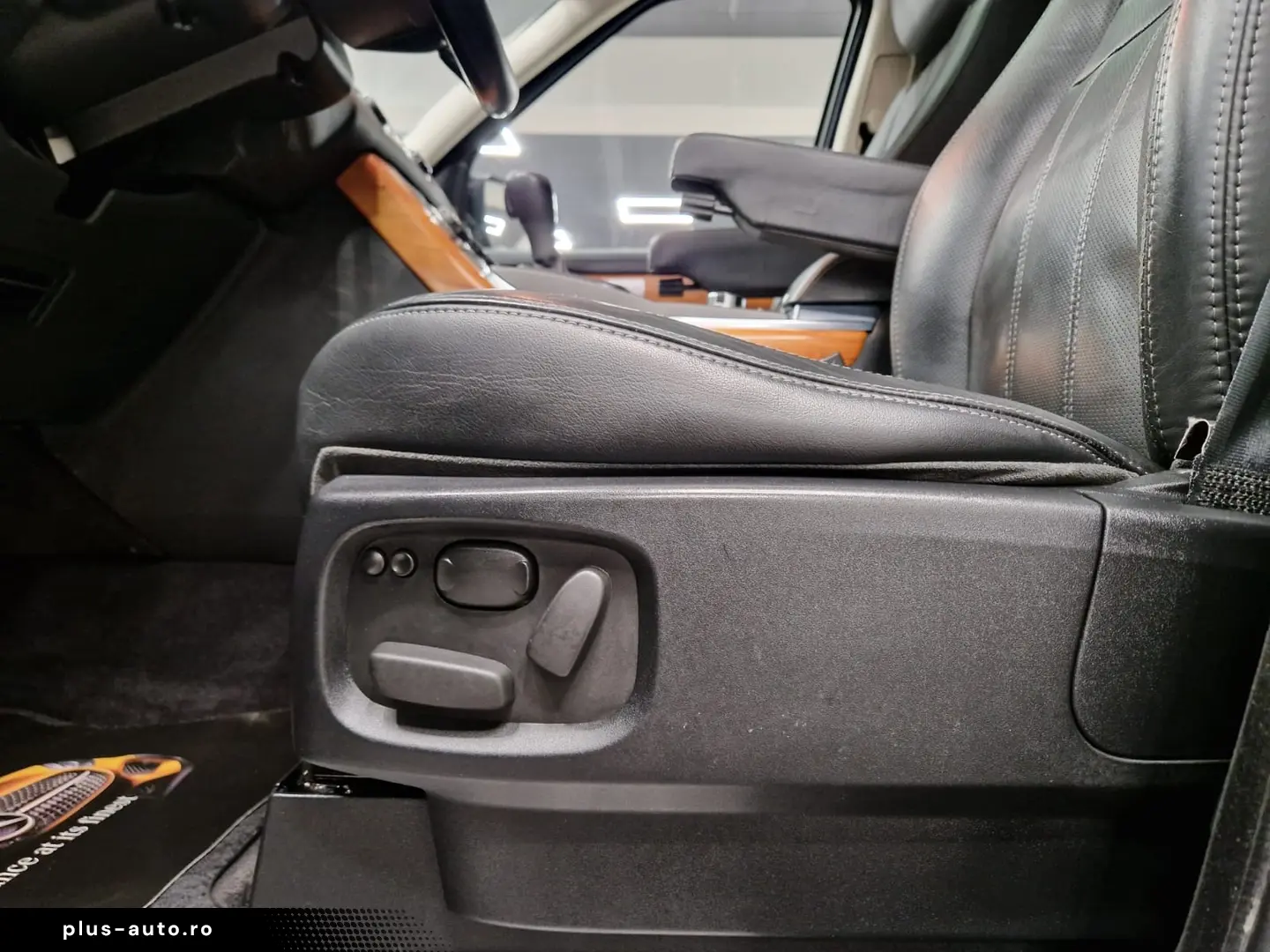 Land Rover Range Rover Sport 3.0 TDV6 HSE