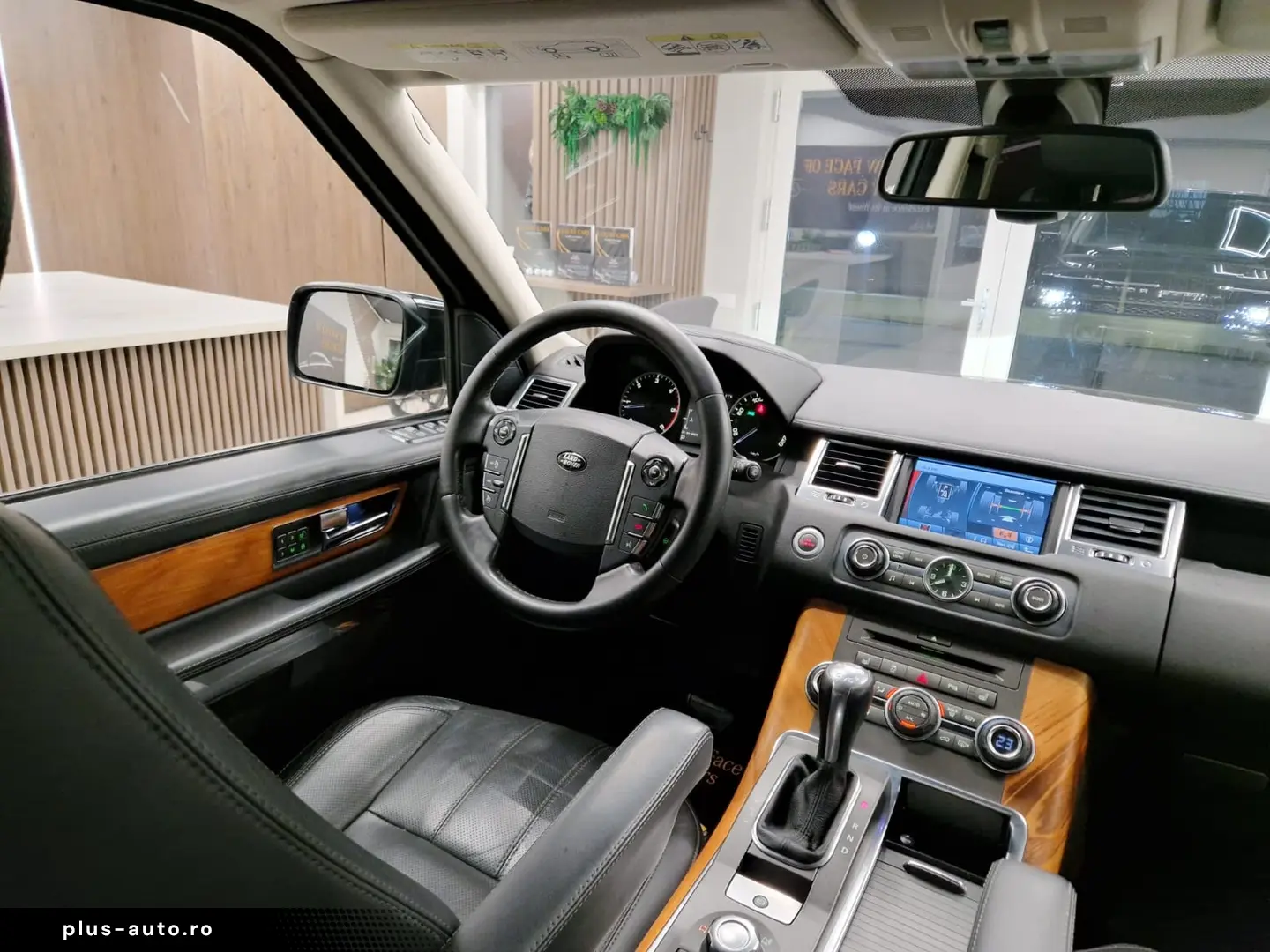 Land Rover Range Rover Sport 3.0 TDV6 HSE