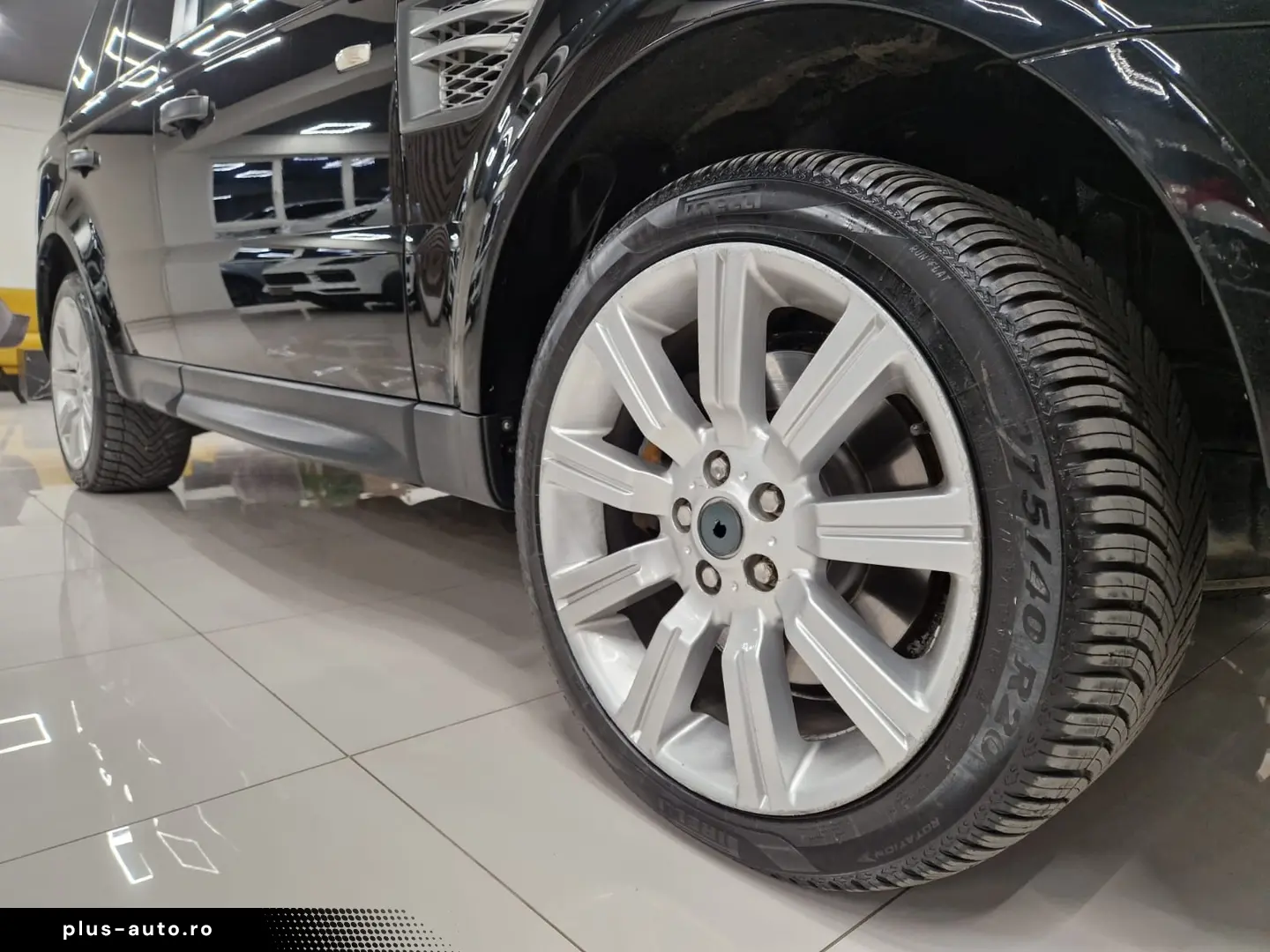 Land Rover Range Rover Sport 3.0 TDV6 HSE