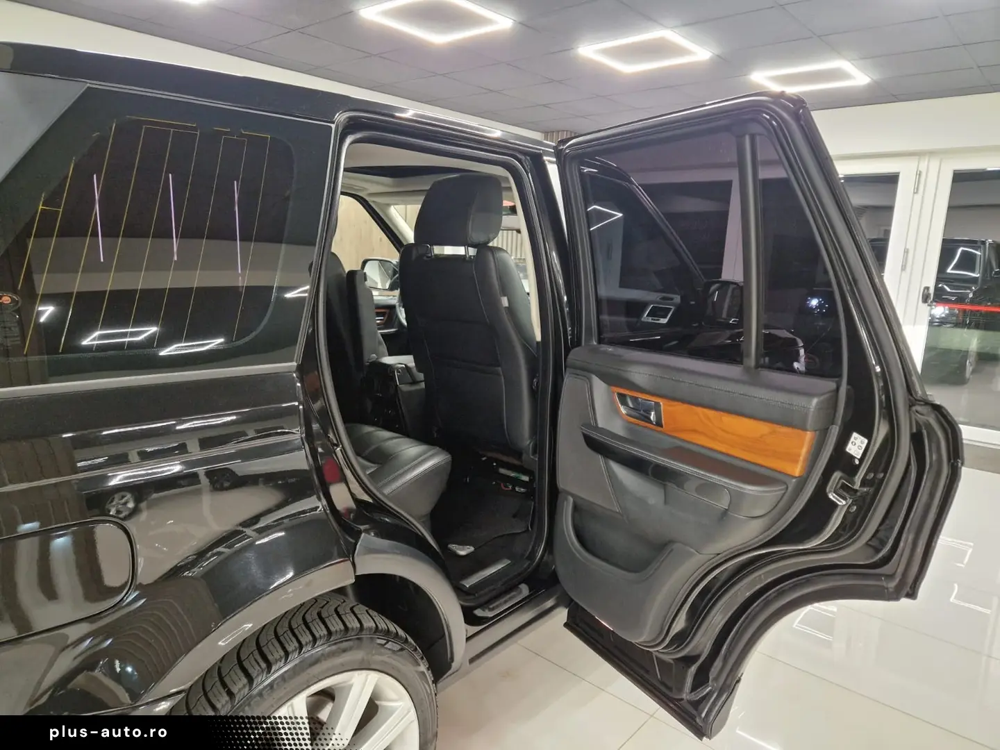 Land Rover Range Rover Sport 3.0 TDV6 HSE