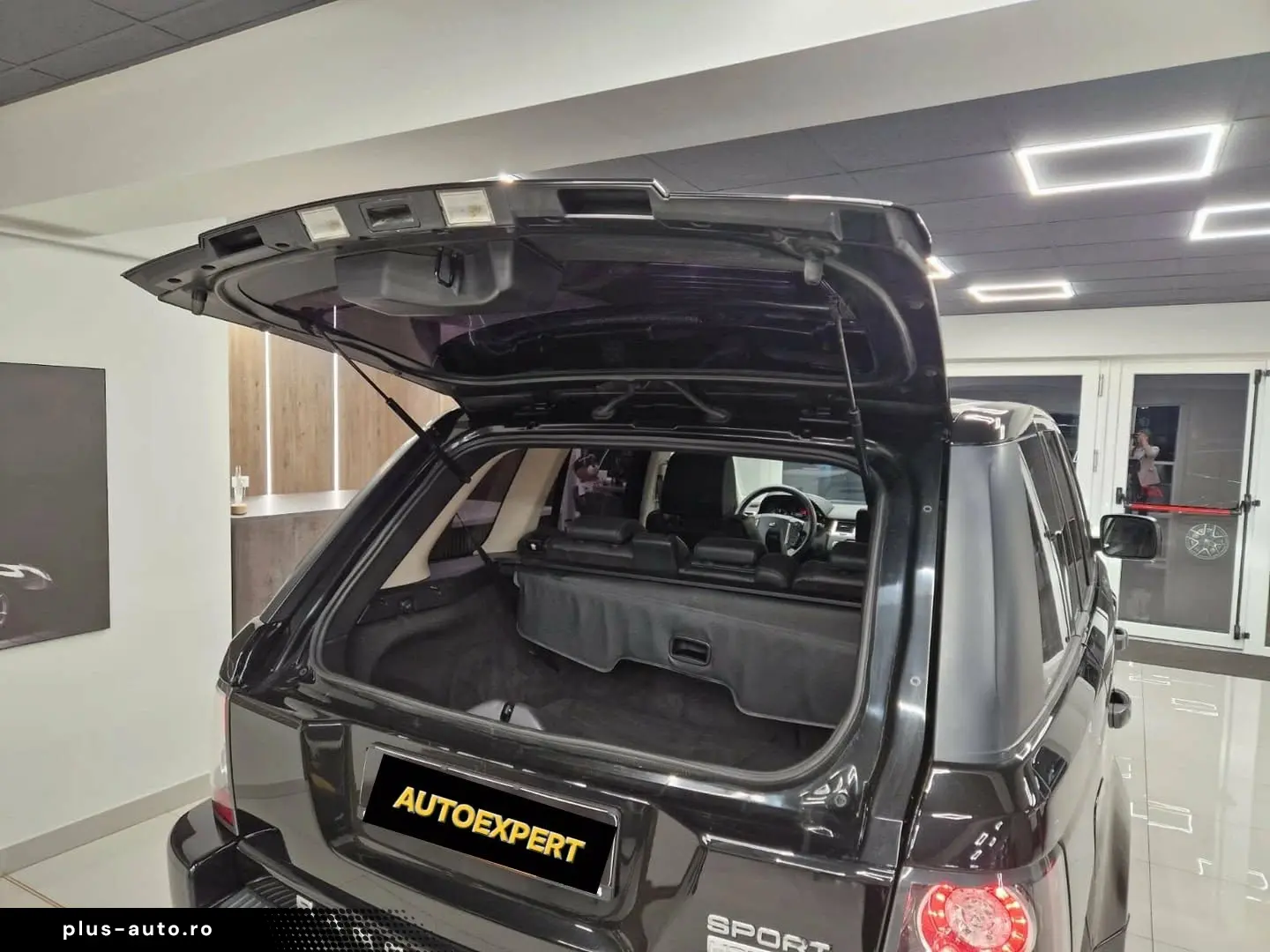 Land Rover Range Rover Sport 3.0 TDV6 HSE