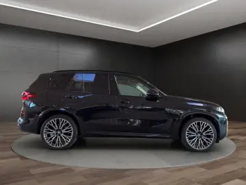 BMW X5 xDrive30d Park-Assist M Sportpaket Pano Trave