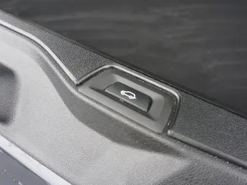 BMW X5 xDrive30d M Sportpaket Gestiksteuerung DAB