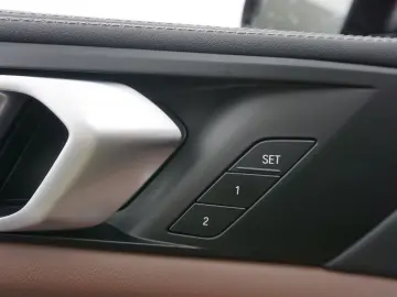 BMW X5 xDrive30d M Sportpaket Gestiksteuerung DAB