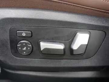 BMW X5 xDrive30d M Sportpaket Gestiksteuerung DAB