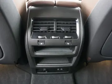 BMW X5 xDrive30d M Sportpaket Gestiksteuerung DAB