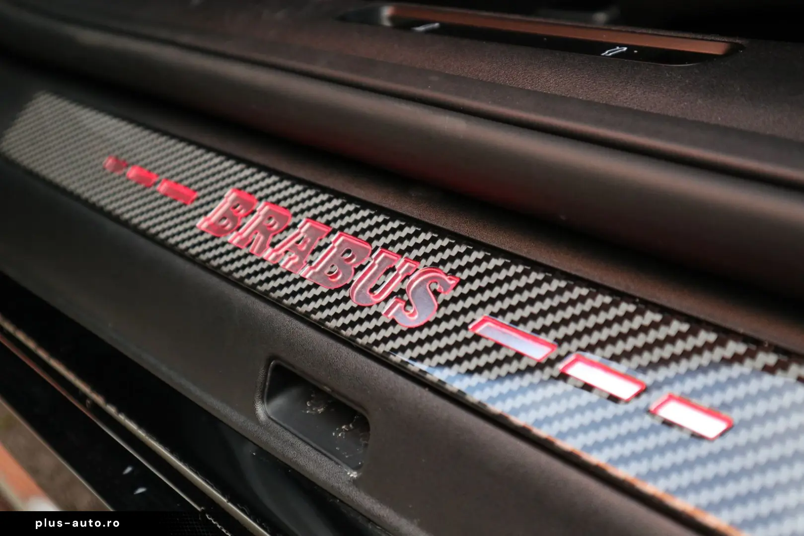 PORSCHE 911 Turbo S BRABUS ROCKET 900R  1 of 25