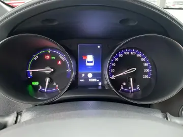 TOYOTA C-HR 1.8 Hybrid