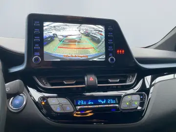 TOYOTA C-HR 1.8 Hybrid