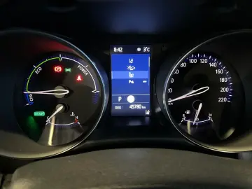 TOYOTA C-HR  2.0 Hybrid