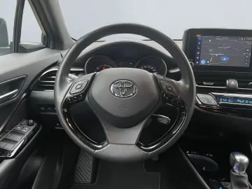 TOYOTA C-HR Hybrid