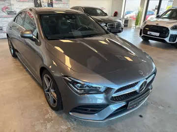 MERCEDES-BENZ CLA 220 AMG-Line 4Matic