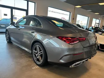 MERCEDES-BENZ CLA 220 AMG-Line 4Matic