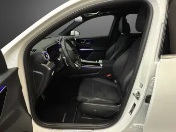 MERCEDES-BENZ GLC 300 4M AMG-PLUS PANO-SHD AHK 20  3&hellip;