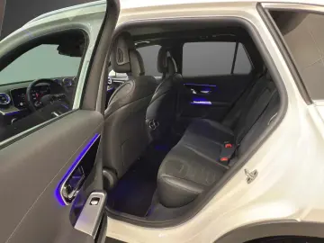 MERCEDES-BENZ GLC 300 4M AMG-PLUS PANO-SHD AHK 20  3&hellip;