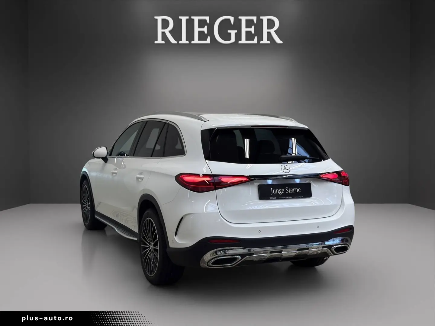 MERCEDES-BENZ GLC 300 4M AMG-PLUS PANO-SHD AHK 20  3&hellip;