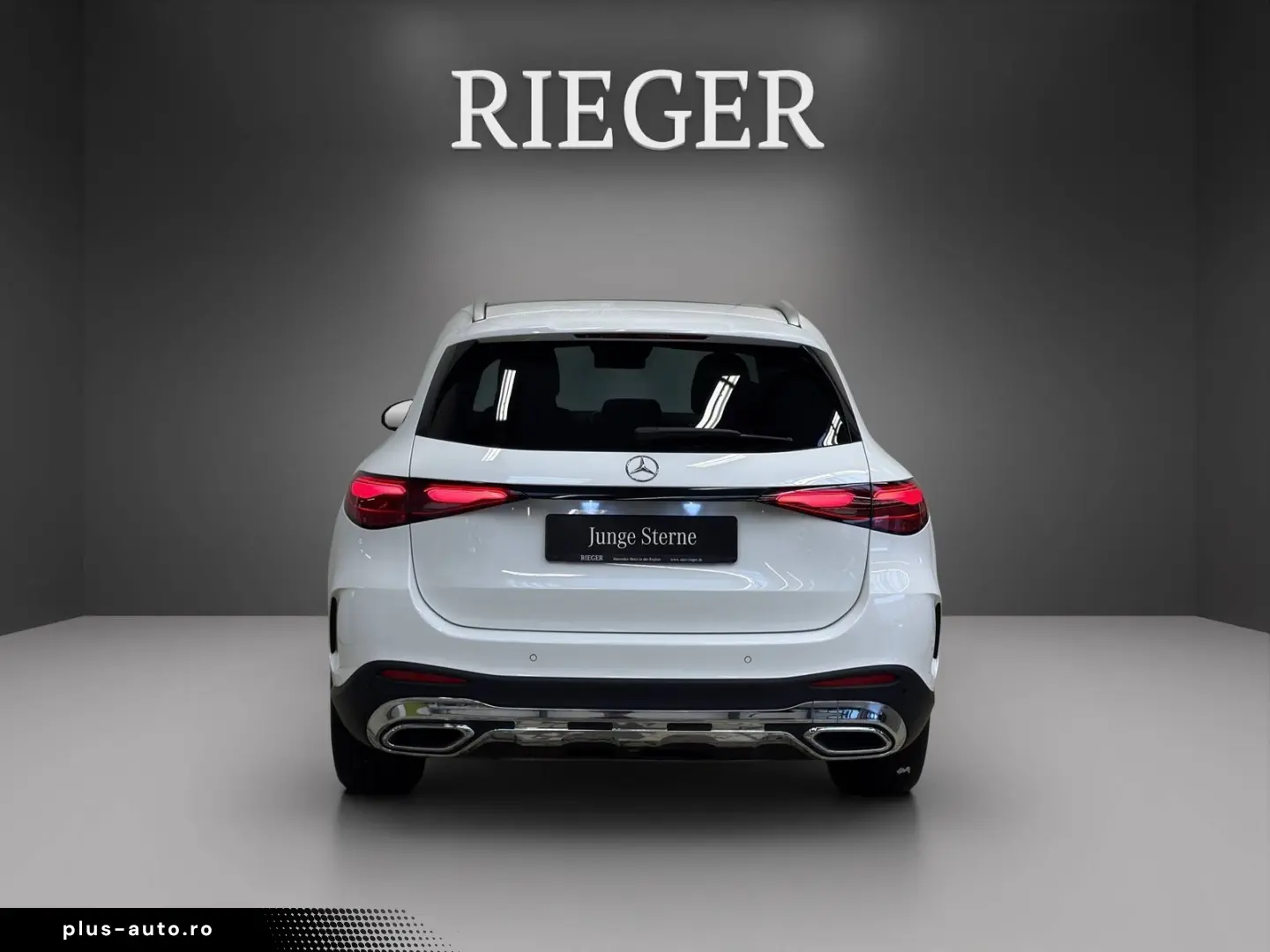 MERCEDES-BENZ GLC 300 4M AMG-PLUS PANO-SHD AHK 20  3&hellip;