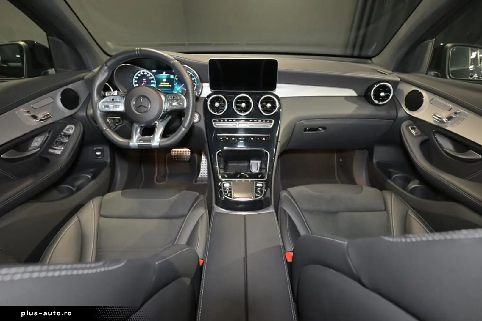 MERCEDES-BENZ GLC 63 AMG 4M  Coupé AMG LED KAMERA