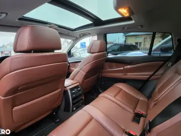 BMW Seria 5 530d xDrive Gran Turismo