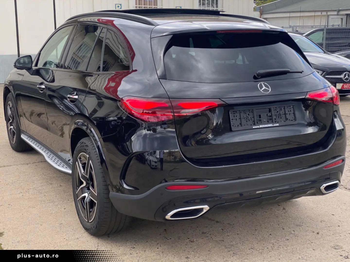 MERCEDES-BENZ GLC200 AMG 4M_Pano_HuD_Memory_Keyless_&hellip;