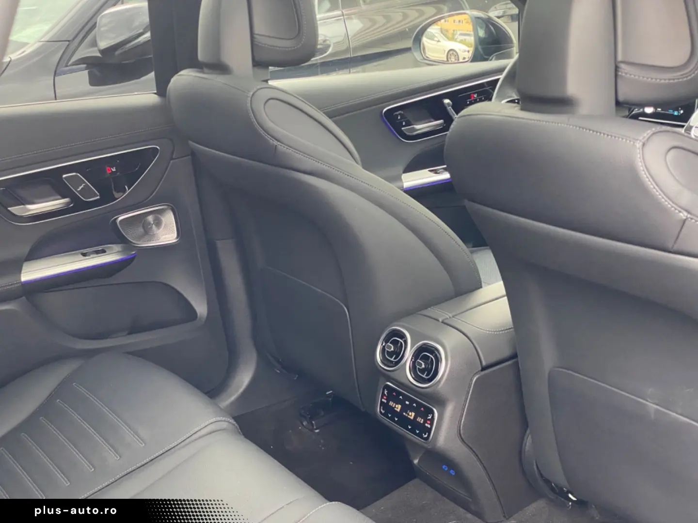 MERCEDES-BENZ GLC200 AMG 4M_Pano_HuD_Memory_Keyless_&hellip;