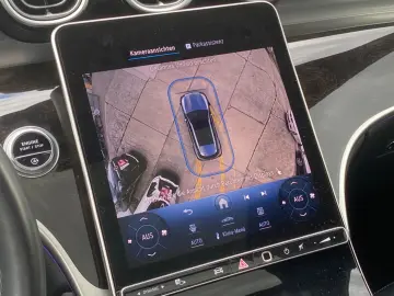 MERCEDES-BENZ GLC200 AMG 4M_Pano_HuD_Memory_Keyless_&hellip;