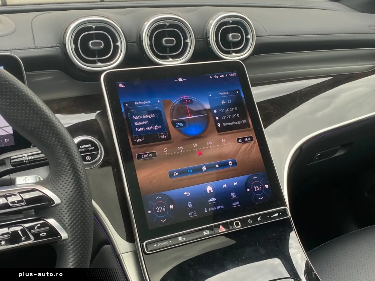 MERCEDES-BENZ GLC200 AMG 4M_Pano_HuD_Memory_Keyless_&hellip;