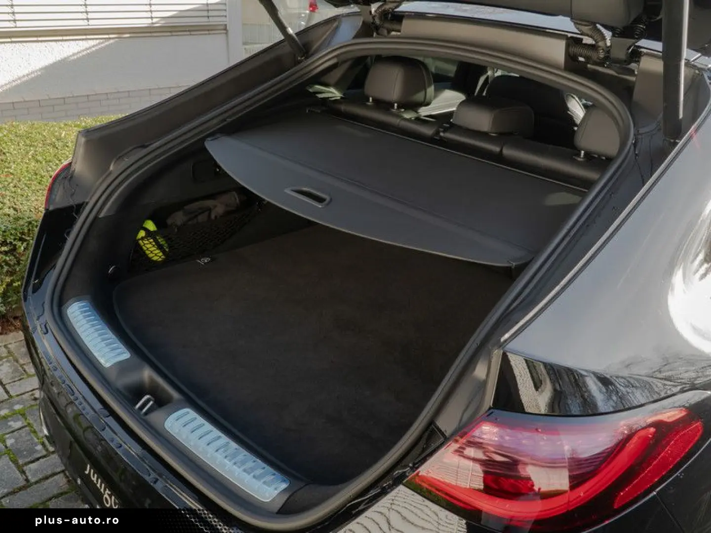 MERCEDES-BENZ GLC 200 4M Coupé AMG-Sport 360 Pano Night Memo