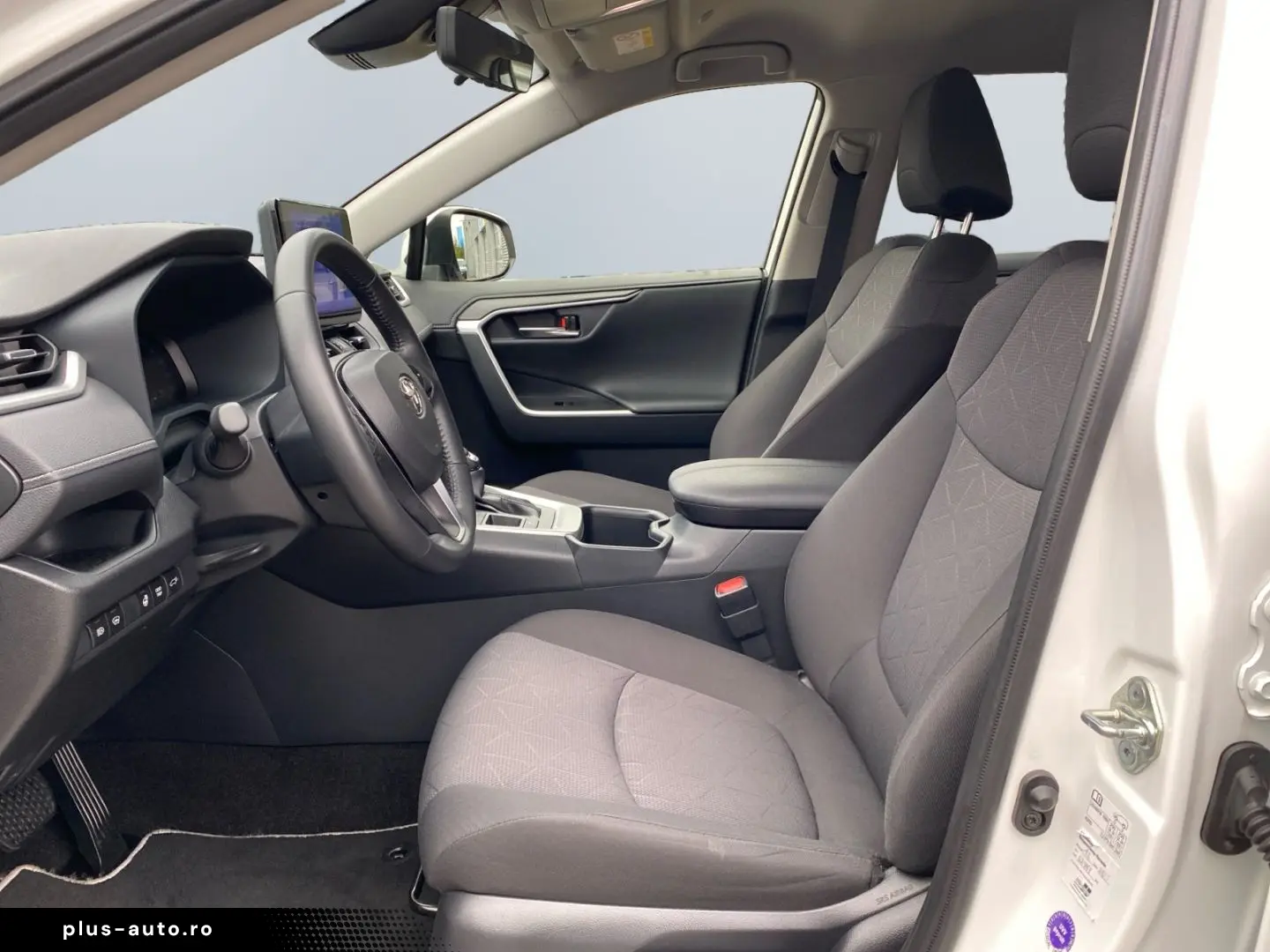 TOYOTA RAV 4 2.5 4x2 Hybrid Team D  LED SHZ CAM el Heck