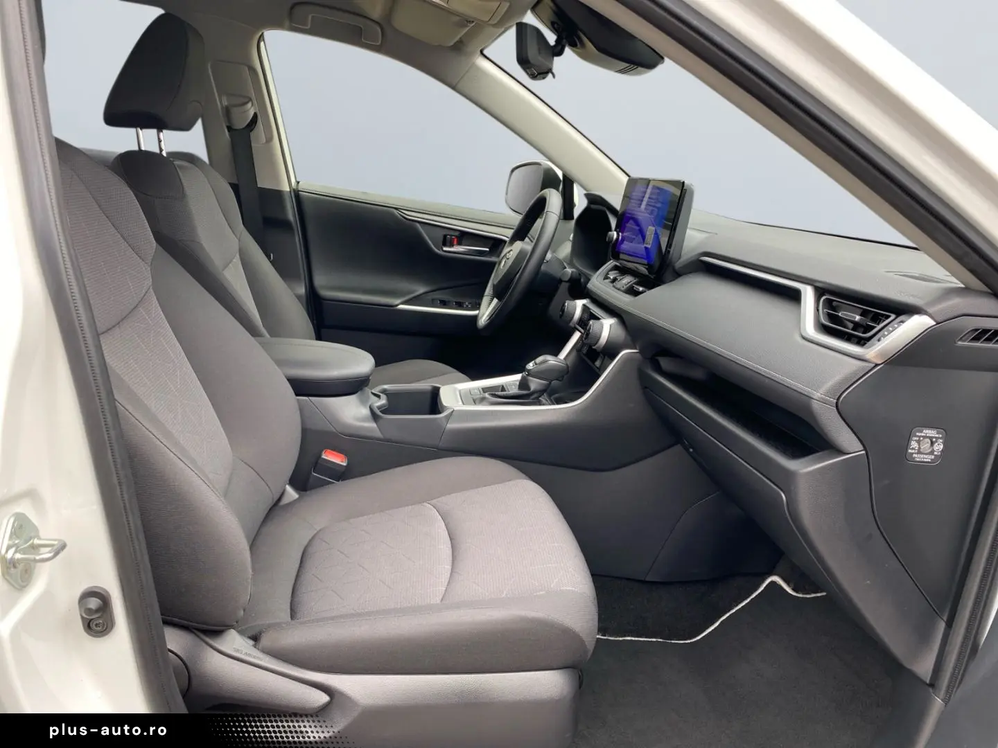 TOYOTA RAV 4 2.5 4x2 Hybrid Team D  LED SHZ CAM el Heck