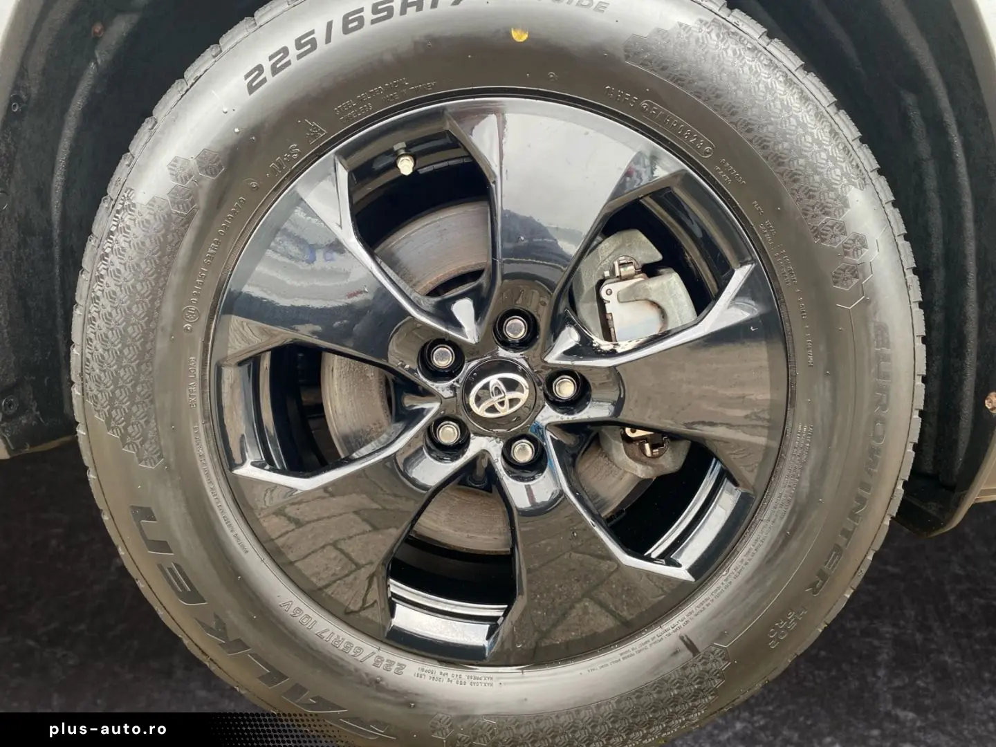 TOYOTA RAV 4 2.5 4x2 Hybrid Team D  LED SHZ CAM el Heck