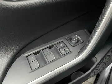 TOYOTA RAV 4 Plug-in-Hybrid Comfort  Allrad HUD 4x SHZ