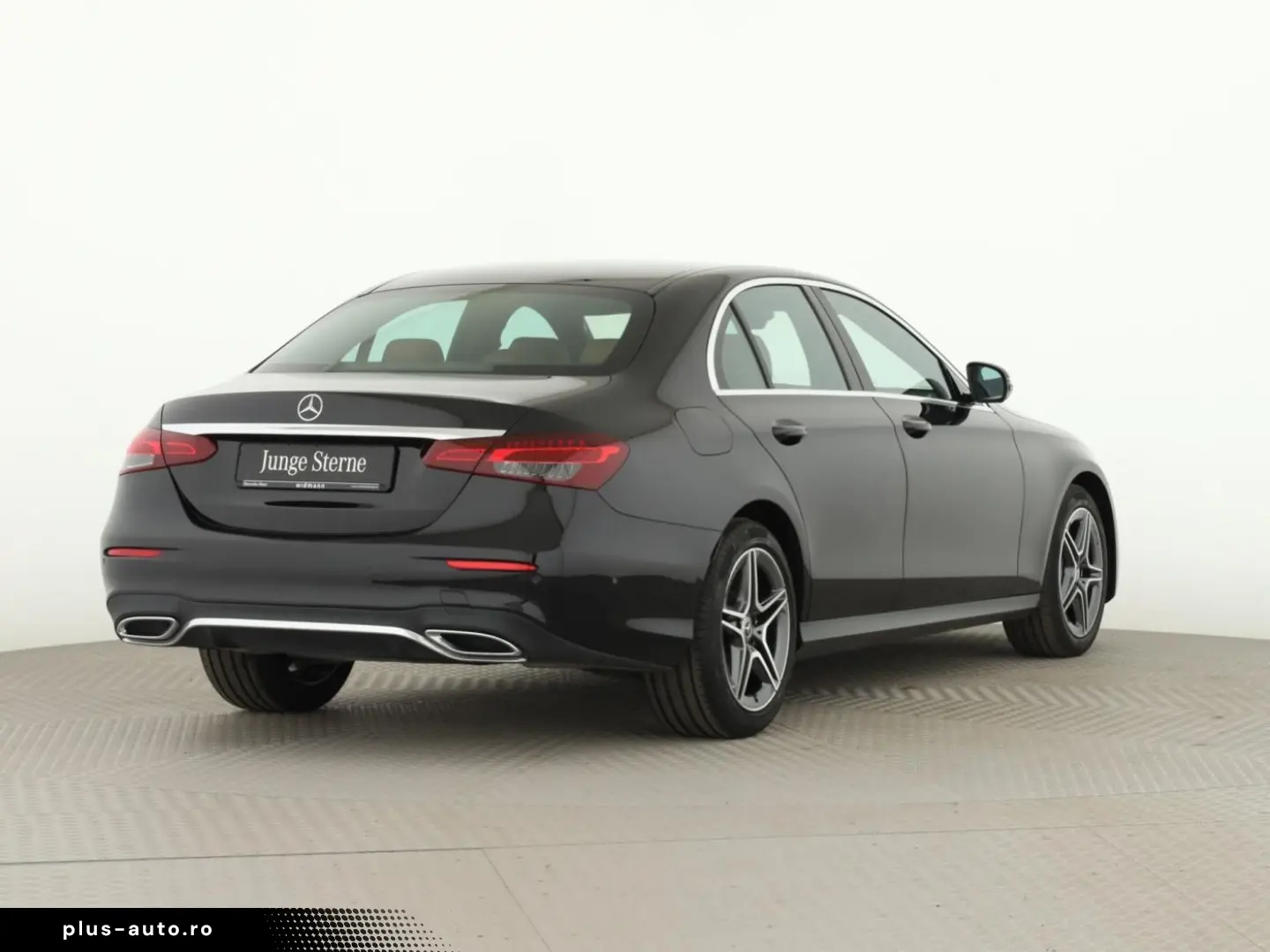 MERCEDES-BENZ E 450 4M  AMG LED Airmatic Nappa Memory 360