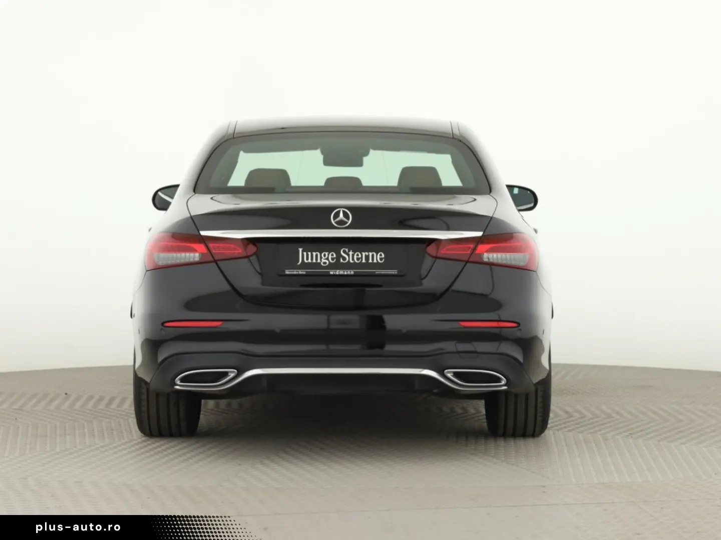 MERCEDES-BENZ E 450 4M  AMG LED Airmatic Nappa Memory 360