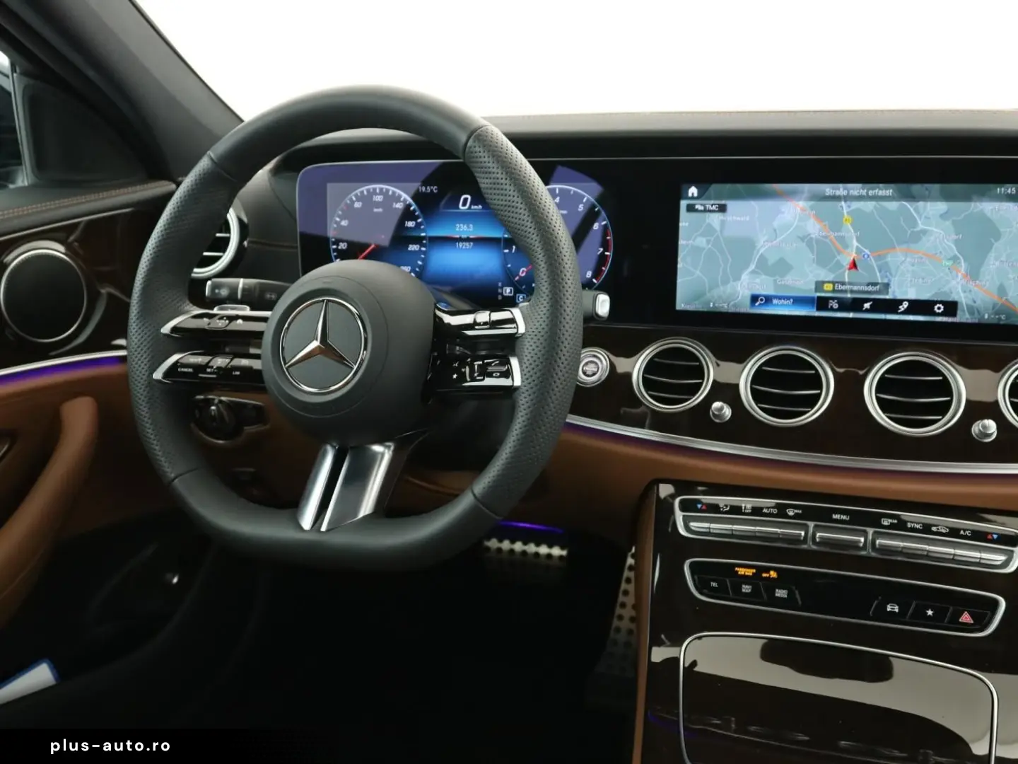 MERCEDES-BENZ E 450 4M  AMG LED Airmatic Nappa Memory 360