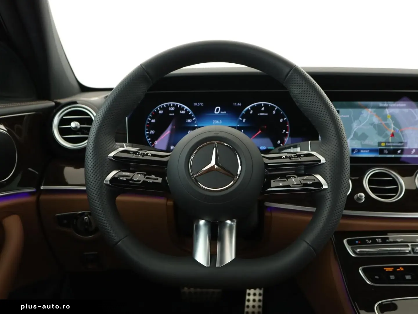 MERCEDES-BENZ E 450 4M  AMG LED Airmatic Nappa Memory 360