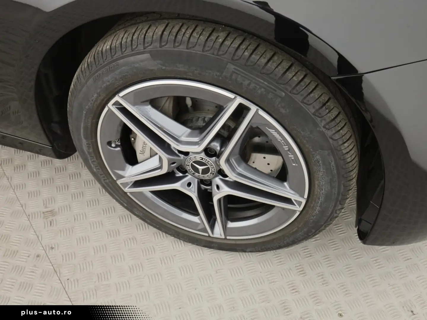 MERCEDES-BENZ E 450 4M  AMG LED Airmatic Nappa Memory 360