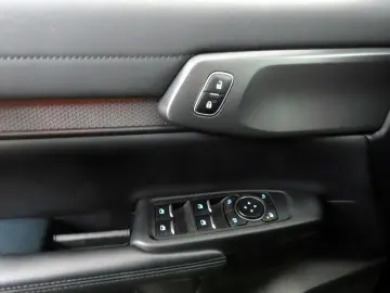 FORD Ranger 3.0 Raptor e-4WD MatrixLED AHK 360 Kamera