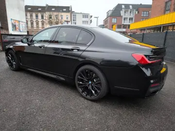 BMW 730 d M Sport Carbon Shadow Line Top Ausstattung