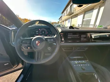 Porsche Cayenne CoupeTurbo RadLuftBosePano
