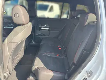 Mercedes-Benz GLB 220 4M AMG