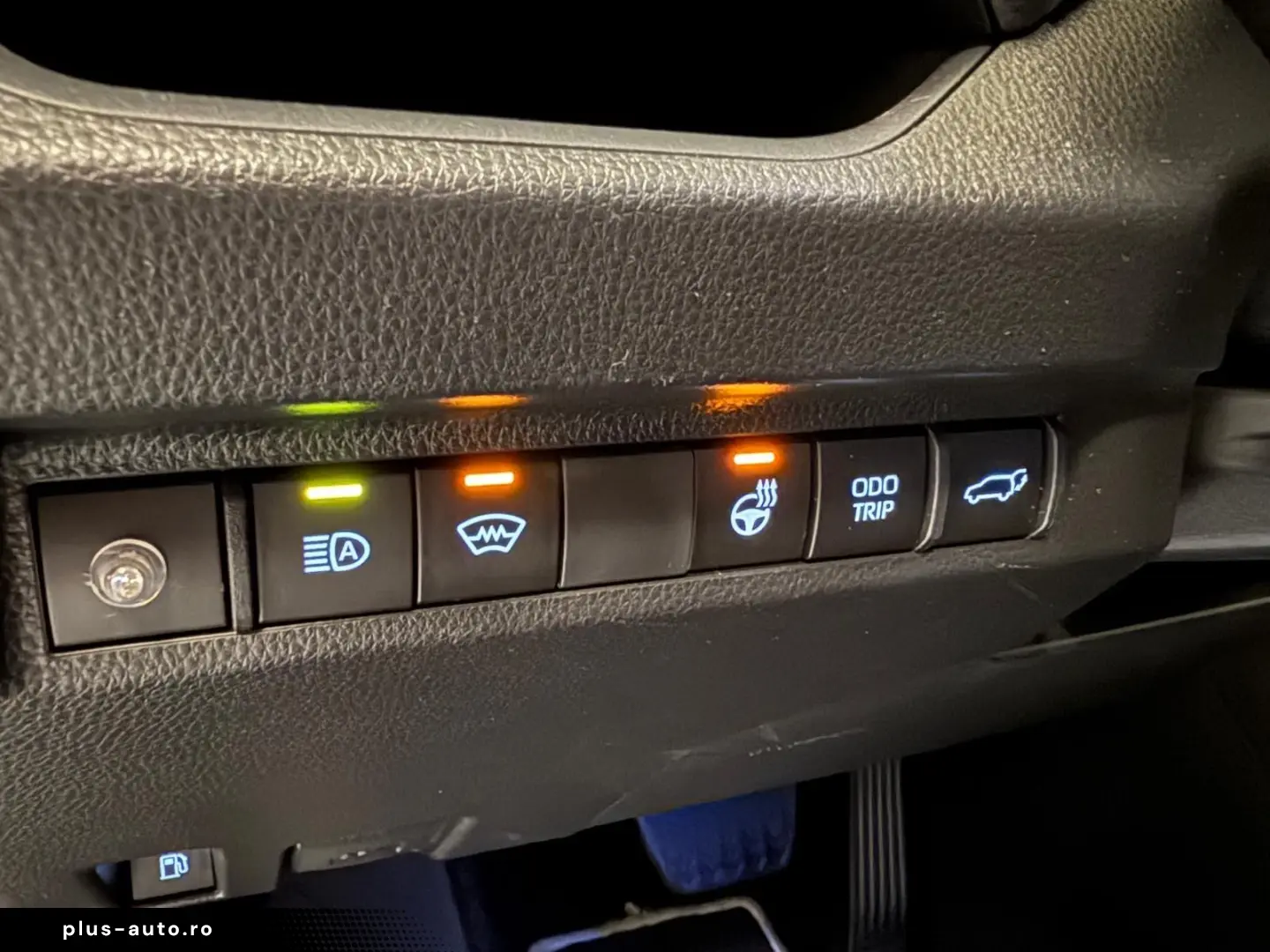 TOYOTA RAV 4 HYBRID-4x4-LED-LEDER-KAMERA-MOD. 2024